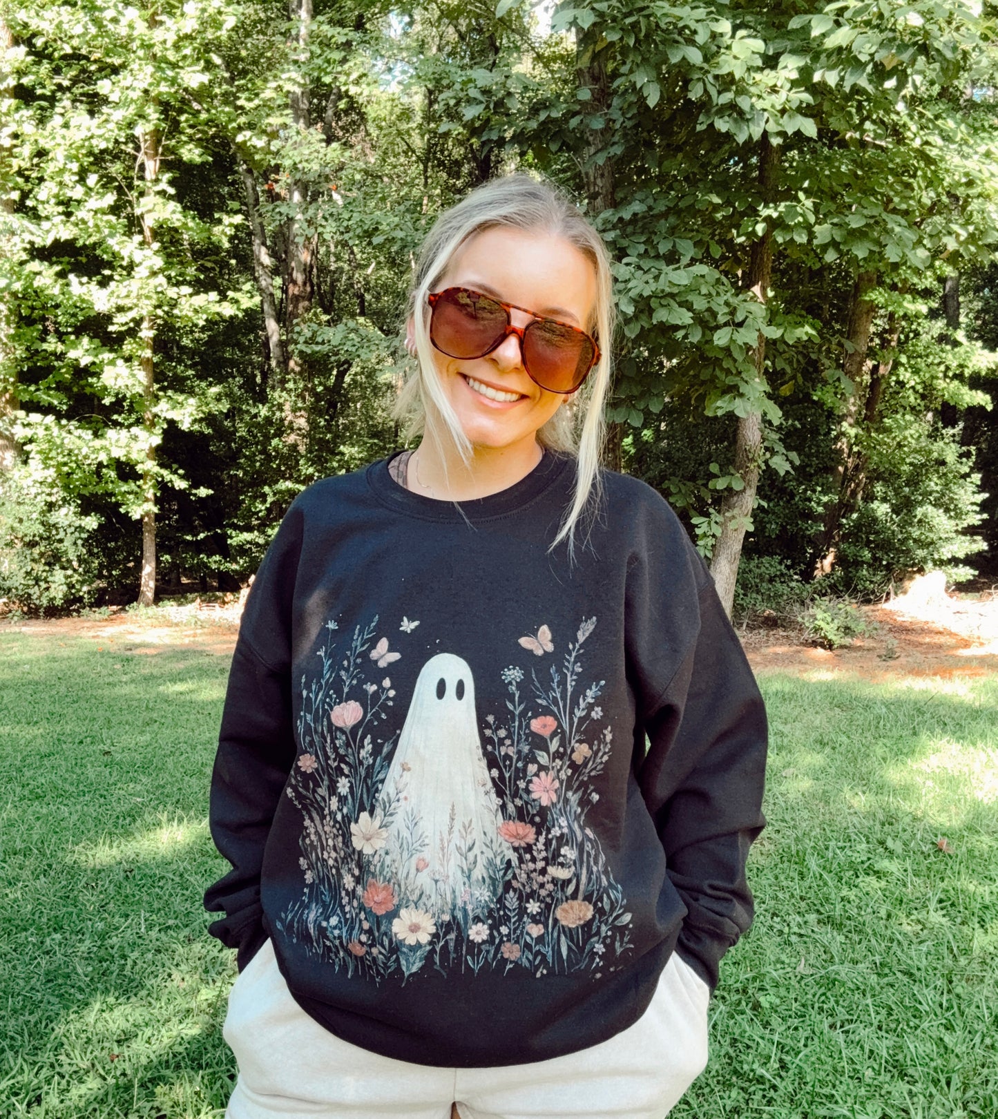 Wildflower Ghost Crewneck